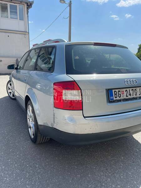 Audi A4 AUDI A4