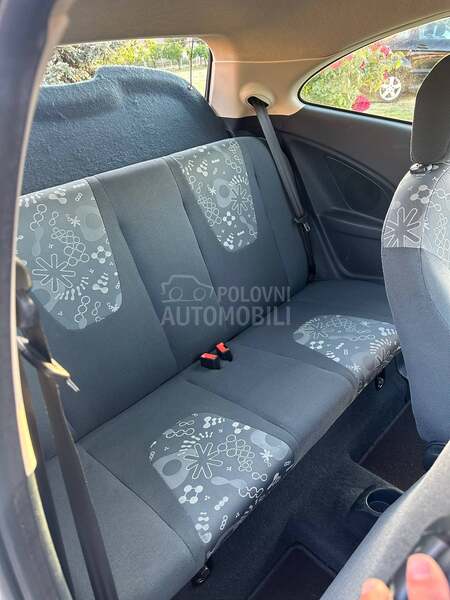 Ford Ka 1.2i CH