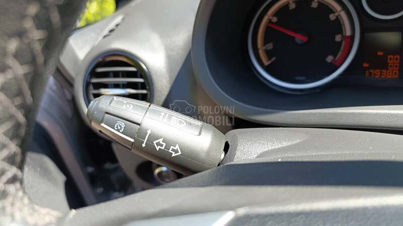 Opel Corsa D 1.3 cdti