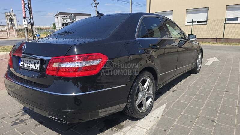 Mercedes Benz E 200 Avantgard