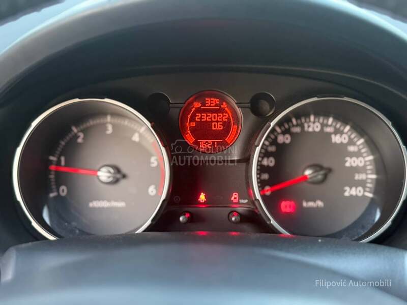 Nissan Qashqai RATA 89E
