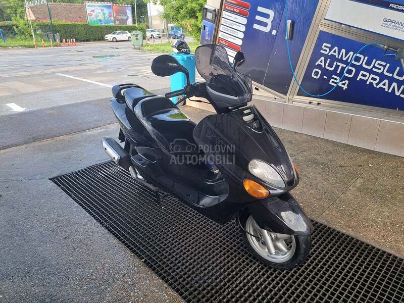 Yamaha majesty