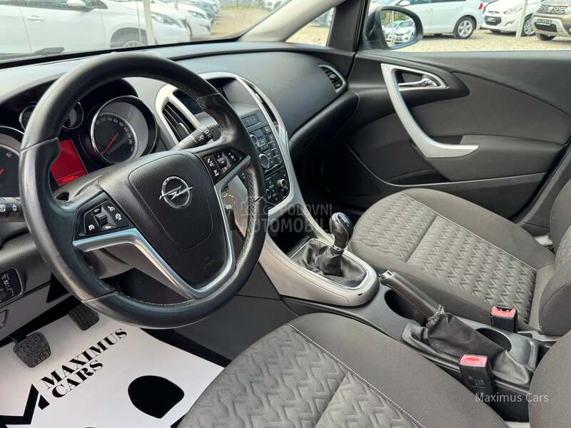 Opel Astra J 1.7 CDTI