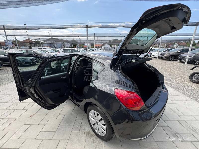 Opel Astra J 1.7 CDTI