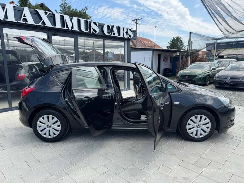 Opel Astra J 1.7 CDTI