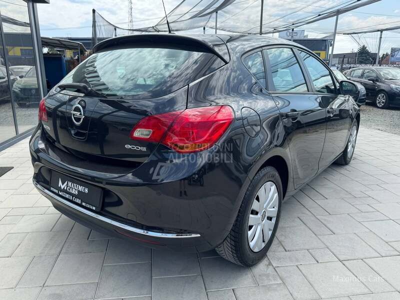 Opel Astra J 1.7 CDTI