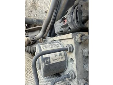 Abs sistem za Volkswagen Caddy, Golf 5, Golf 6 ... od 2004. do 2008. god.