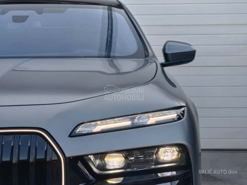 BMW 740 xd/M/TV/Crystal/Sky