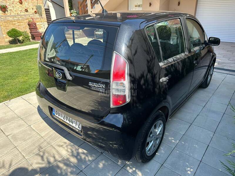 Daihatsu Sirion 1.3 Matik