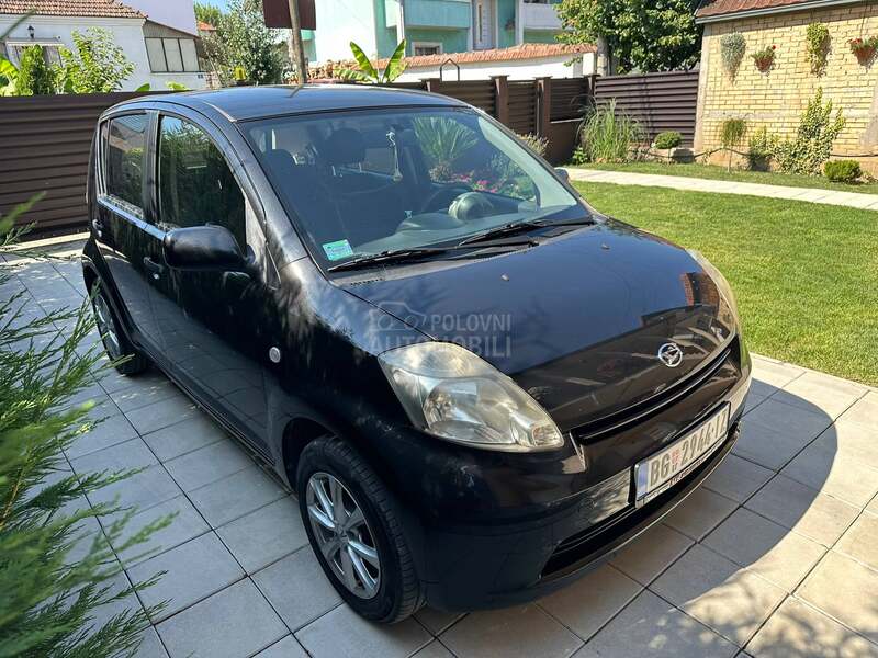 Daihatsu Sirion 1.3 Matik