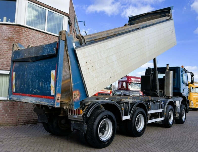 Iveco TRAKKER 410T45 8x8 Kiper