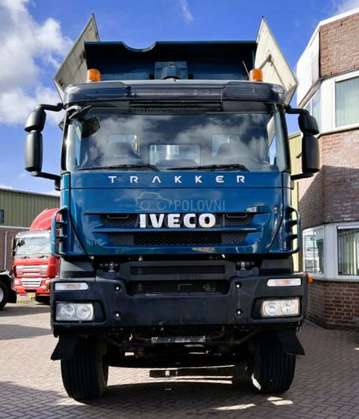 Iveco TRAKKER 410T45 8x8 Kiper