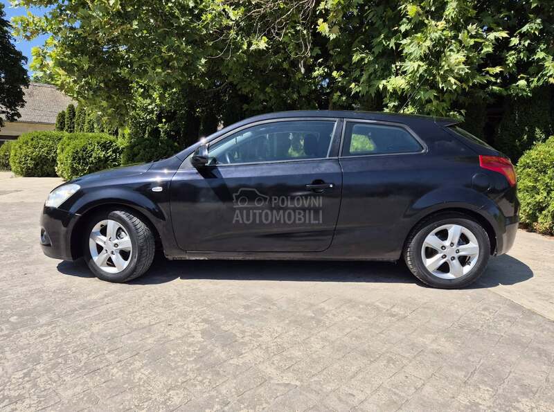 Kia pro_cee`d 1.4 LX