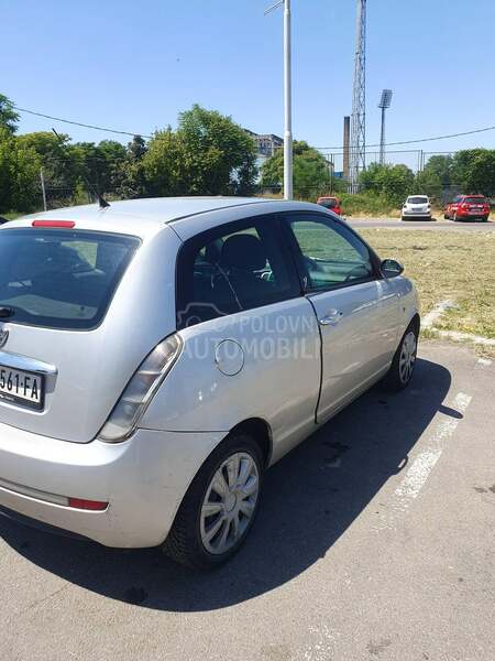 Lancia Ypsilon 1.2