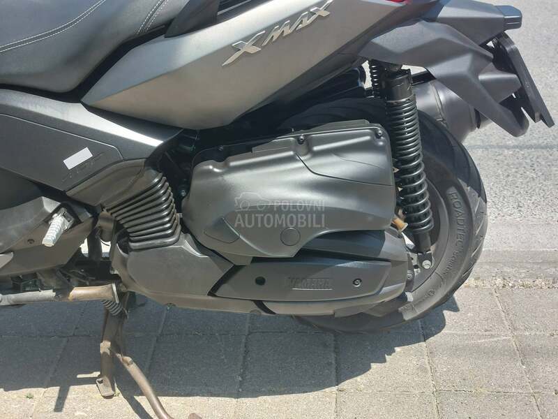 Yamaha Xmax400 X max