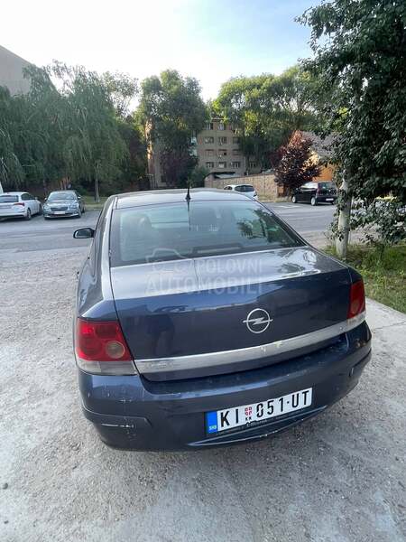 Opel Astra H 