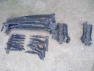 nosaci krila i zadnjeg branika za Alfa Romeo 159 od 2005. do 2011. god.