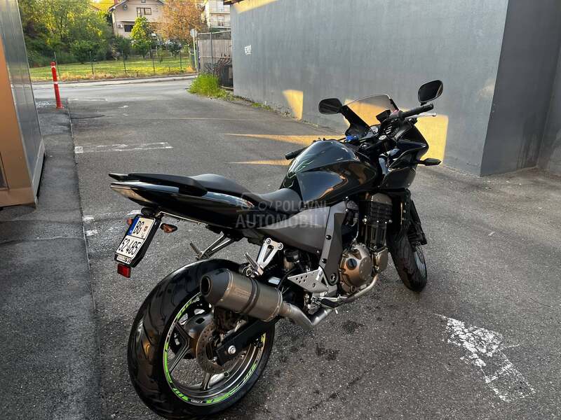 Kawasaki Z750s