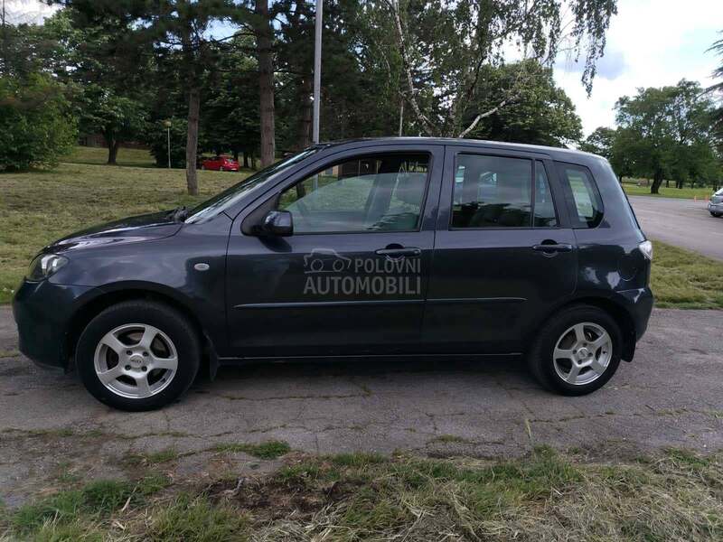 Mazda 2 1,25