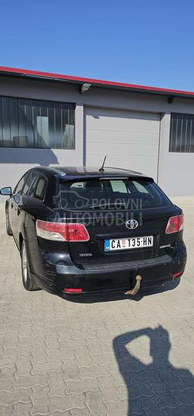 Toyota Avensis T27