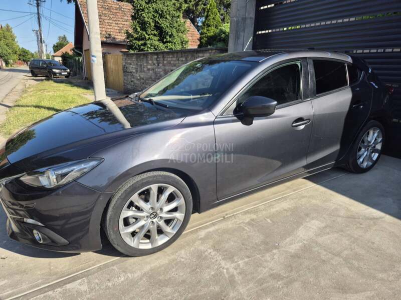 Mazda 3 2.2 SKYAKTIV