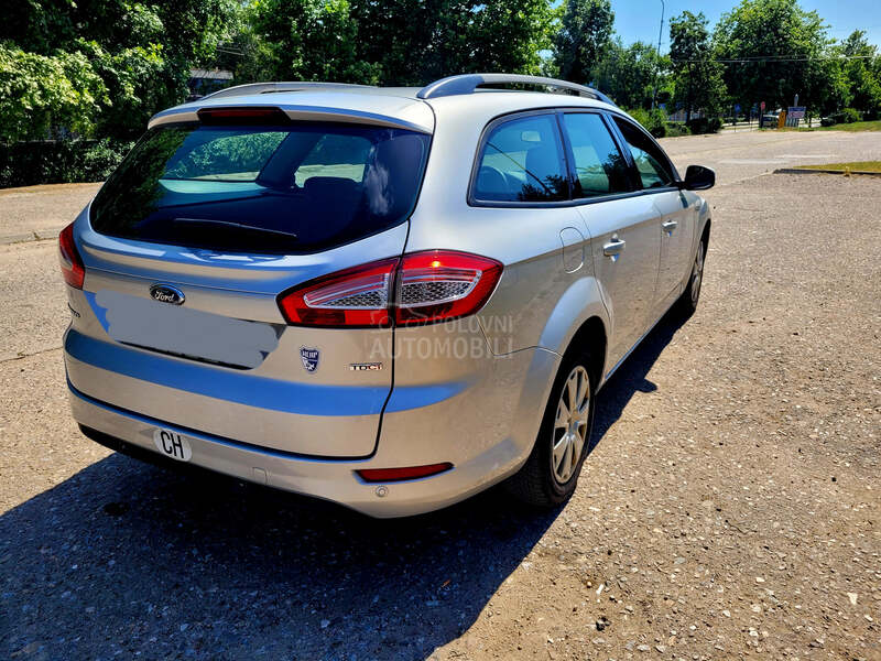 Ford Mondeo 