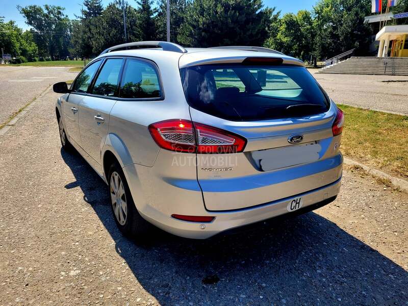Ford Mondeo 