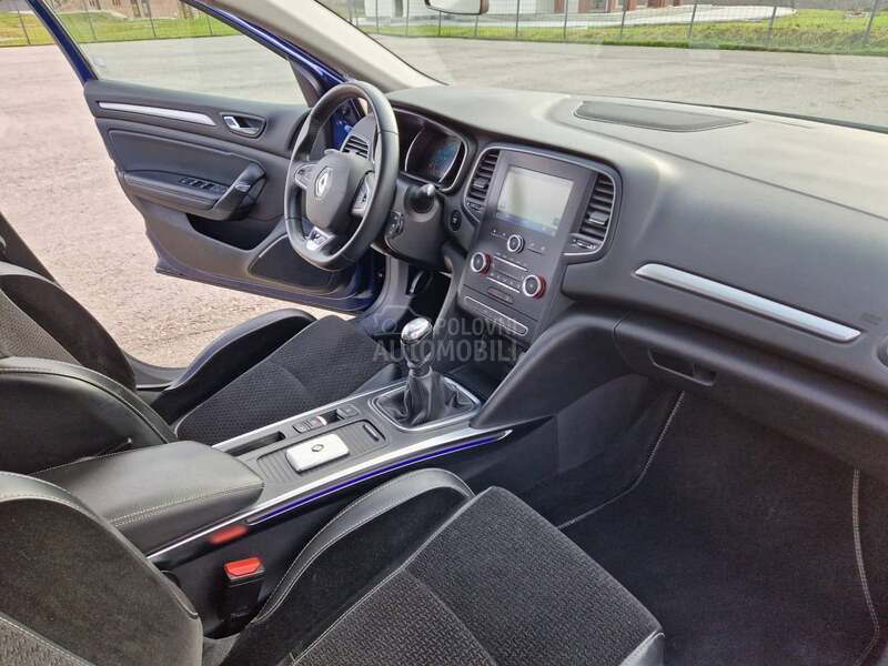 Renault Megane Intens TCE 130