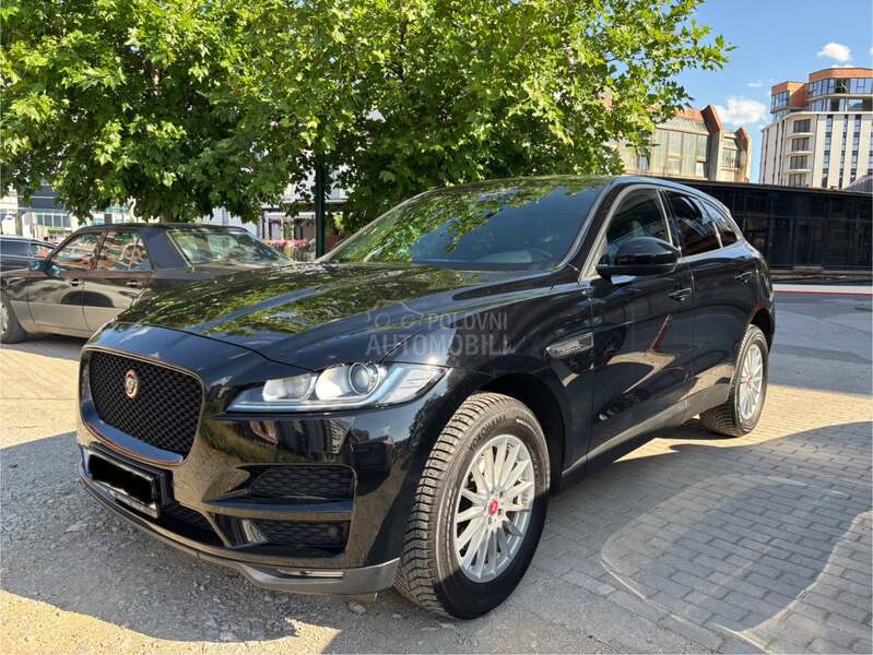 Jaguar F pace 