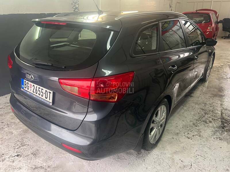 Kia cee`d sw 1.6