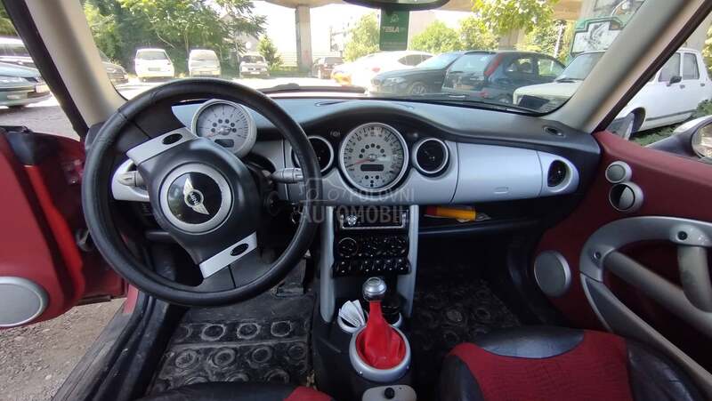 MINI Cooper 