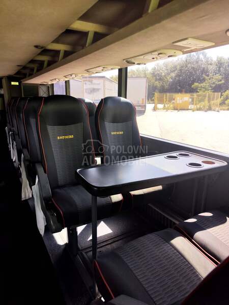 Vanhool T927