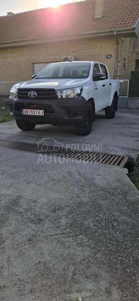Toyota Hilux 