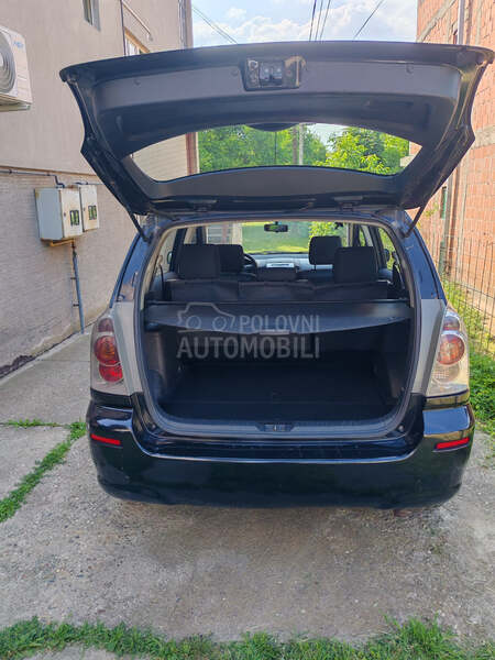 Toyota Corolla Verso 1,6 terra