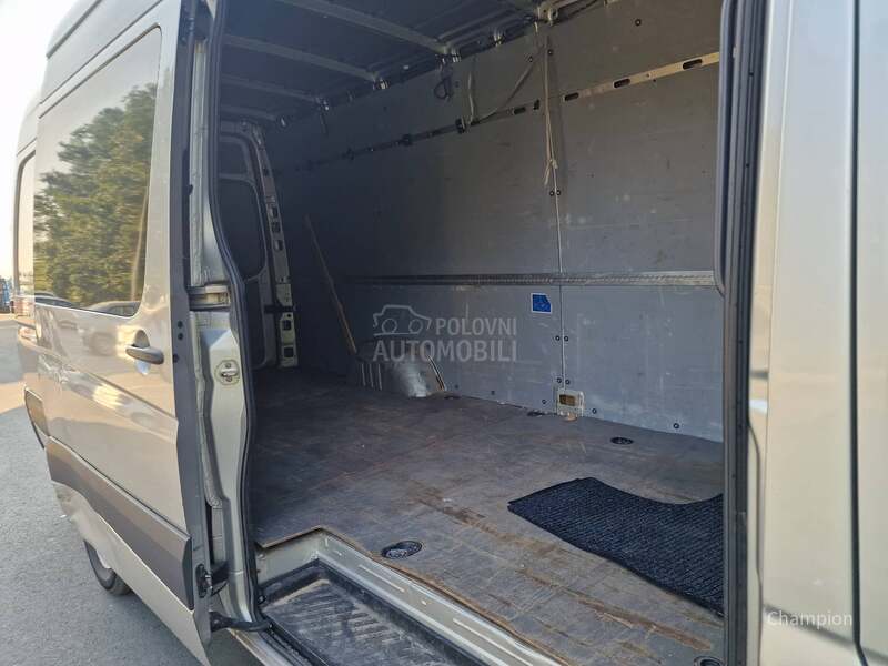 Mercedes Benz Sprinter 