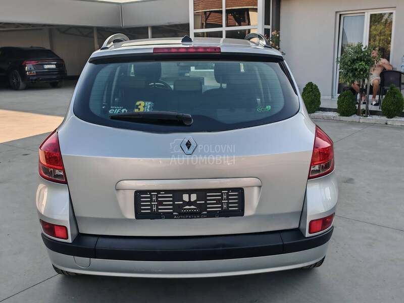 Renault Clio 1.2 5.5k.w CH NA.VI
