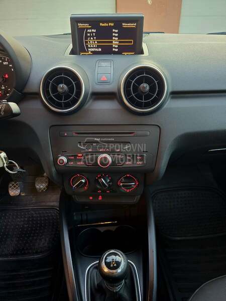 Audi A1 BiCOLOR / N.A.V.I