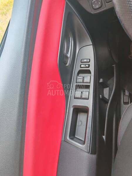 Toyota Yaris O.D.L.I.Č.N.A.CH