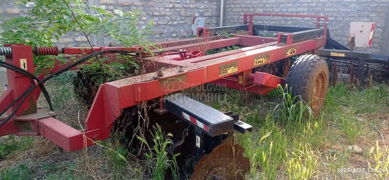 Massey Ferguson 6170