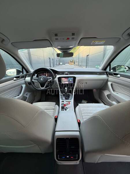 Volkswagen Passat B8 Elegance Virt Matrix