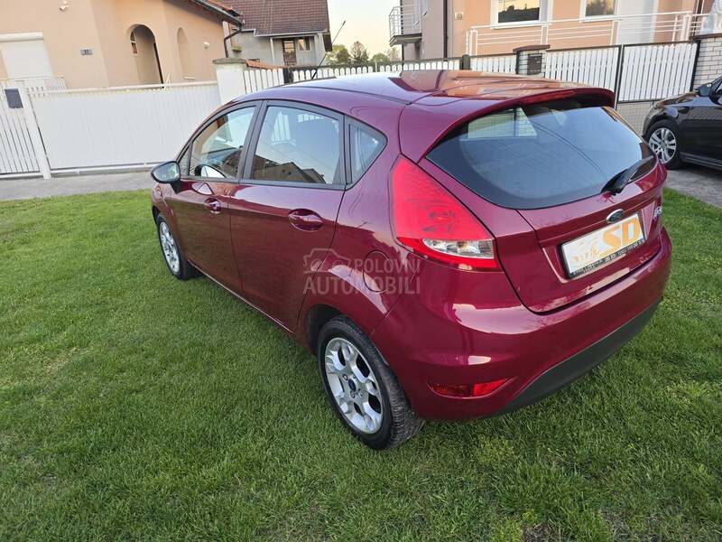 Ford Fiesta 1.2b