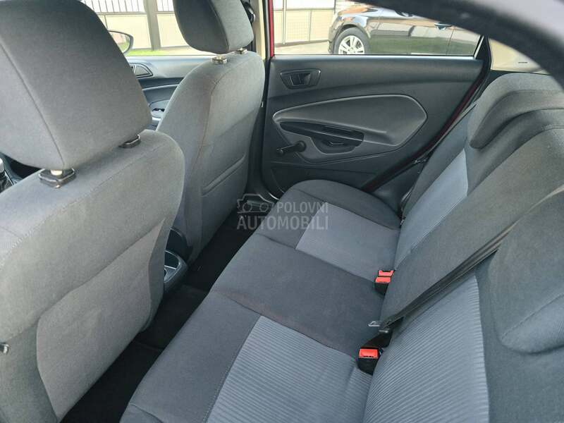 Ford Fiesta 1.2b