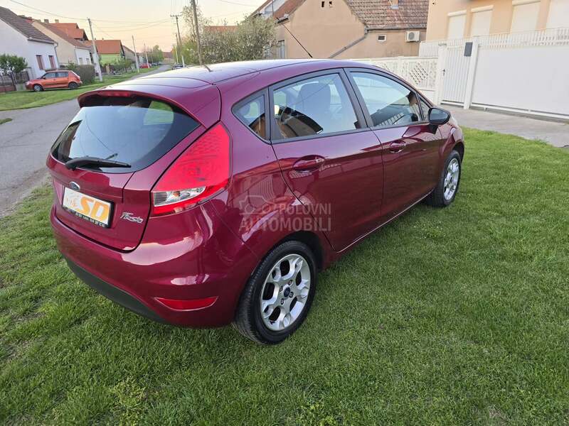Ford Fiesta 1.2b