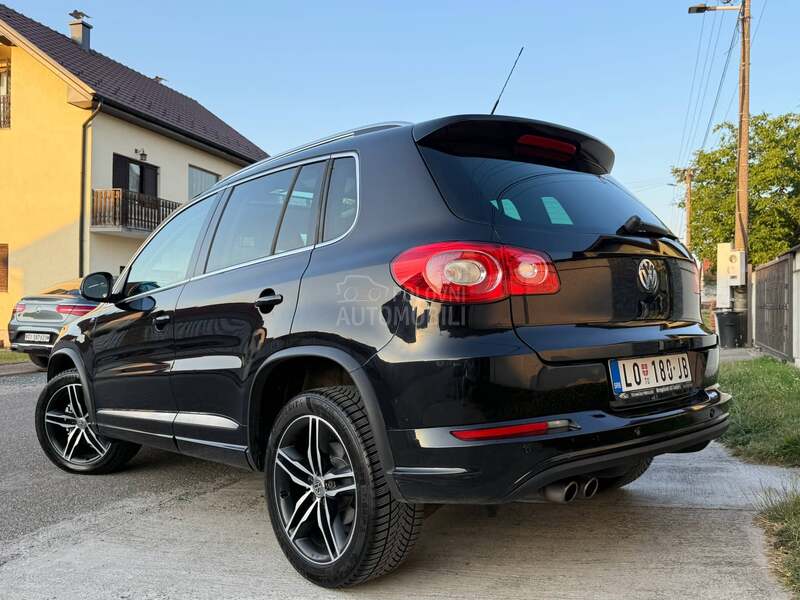 Volkswagen Tiguan 2.0TSI R- LINE