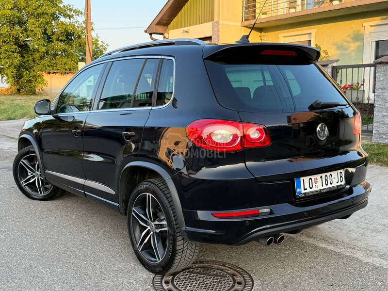 Volkswagen Tiguan 2.0TSI R- LINE