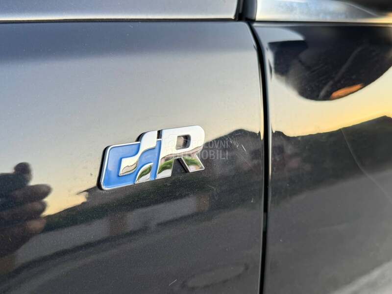 Volkswagen Tiguan 2.0TSI R- LINE