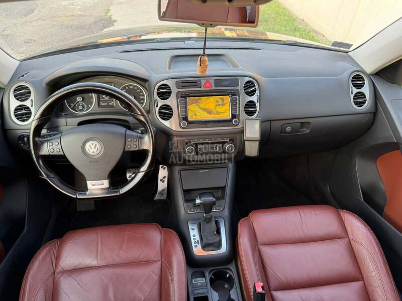 Volkswagen Tiguan 2.0TSI R- LINE