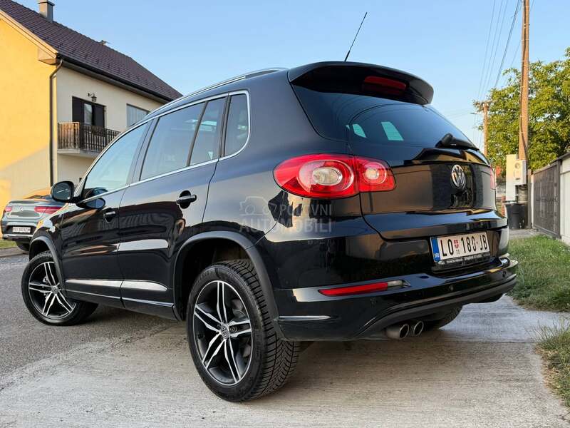 Volkswagen Tiguan 2.0TSI R- LINE