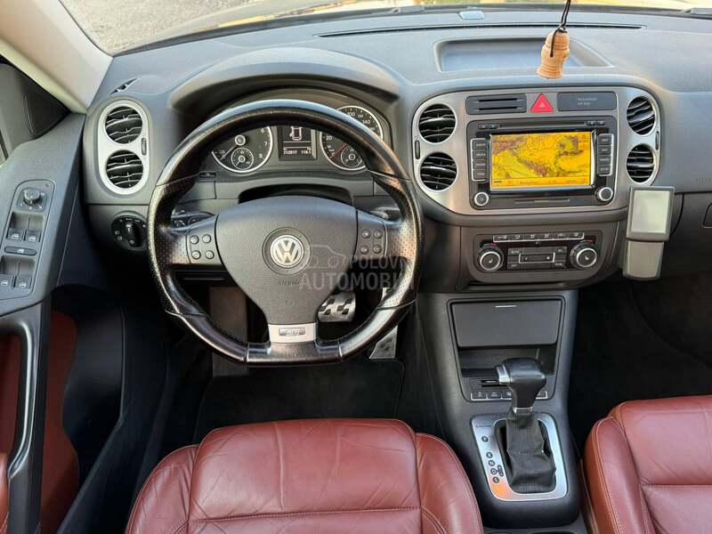 Volkswagen Tiguan 2.0TSI R- LINE