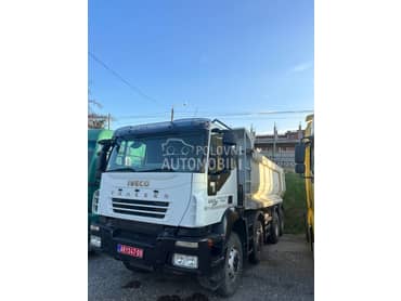 Iveco Traker 450